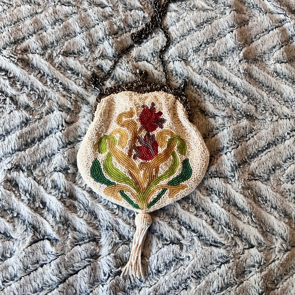 Embroidered Floral Beaded Purse